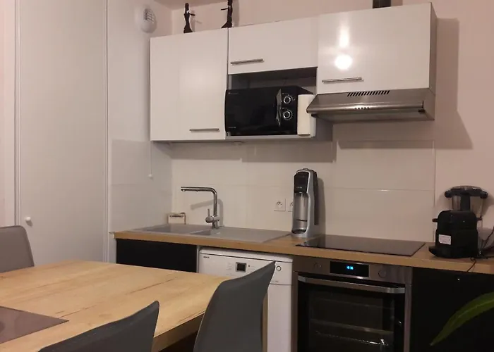 A L'oree Du Bois Apartment